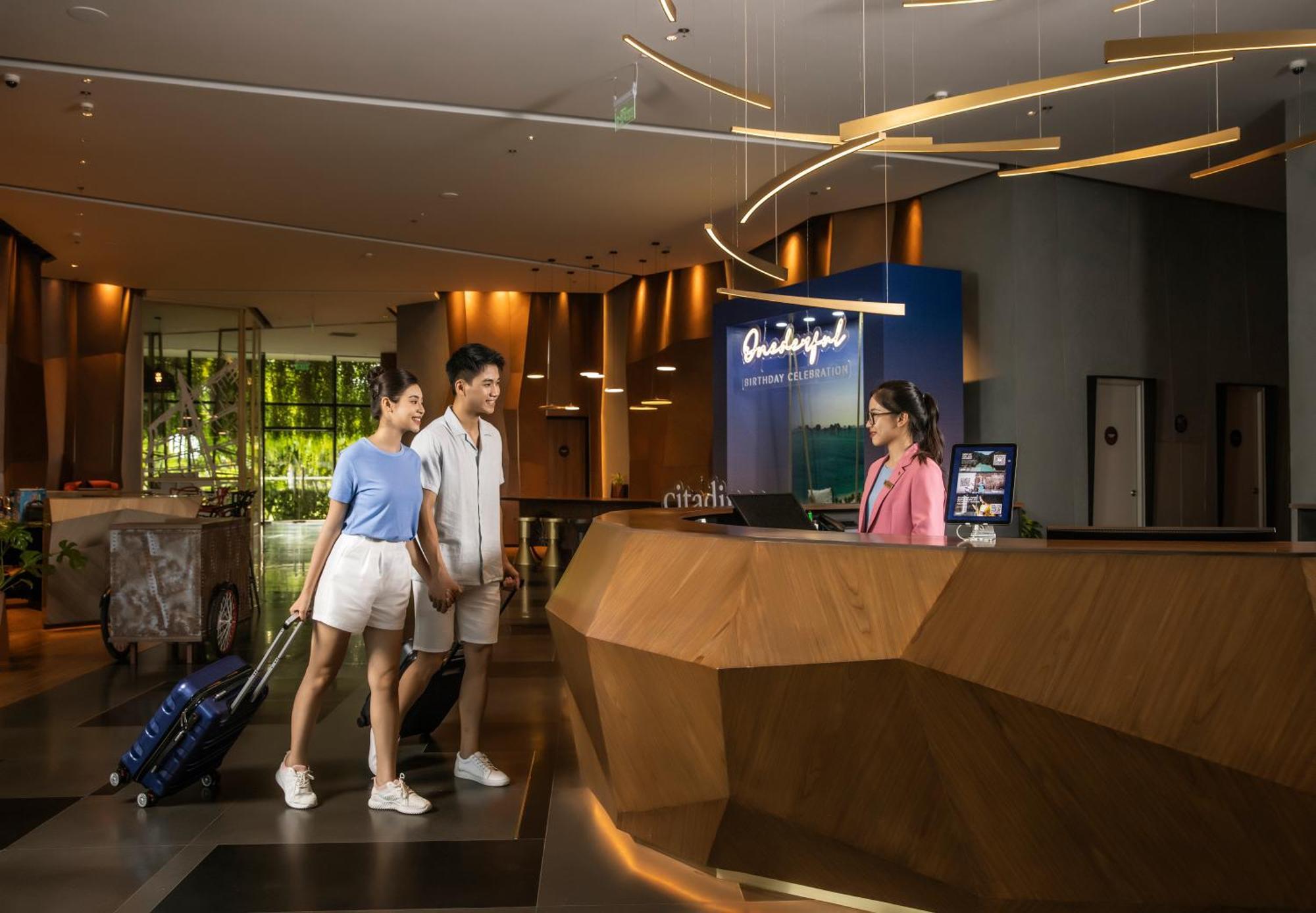 Citadines Marina Halong Hotel Hạ Long-öböl Kültér fotó